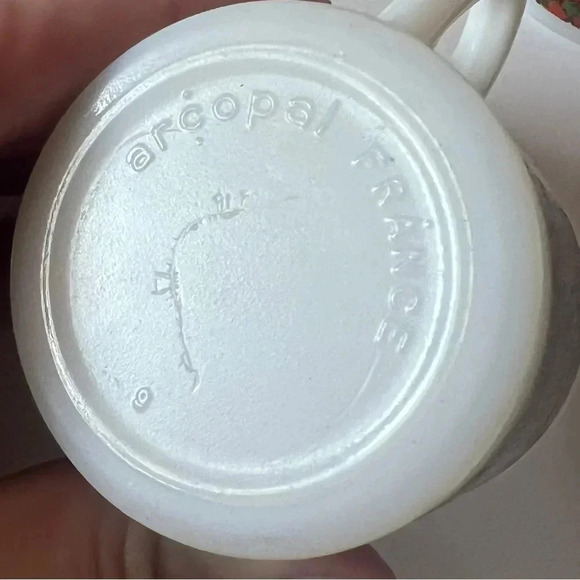 Vintage ARCOPAL France Expresso Demitasse Cups & Saucers Mid Century Modern - Picture 6 of 7